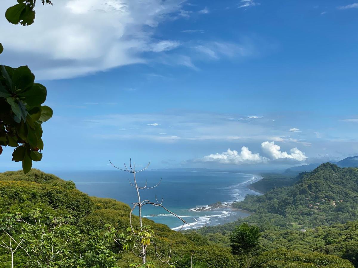Pacific Edge Eco Bed and breakfast Dominical
